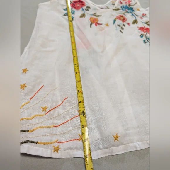 Johnny Was White Embroidered Floral Tank Top with Multicolor Accents - Picture 11 of 11